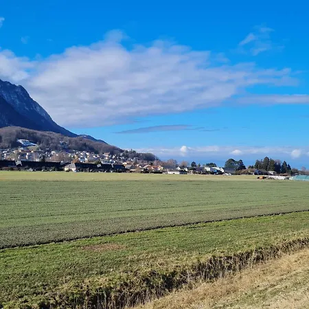 Cook P1-2 By Interhome